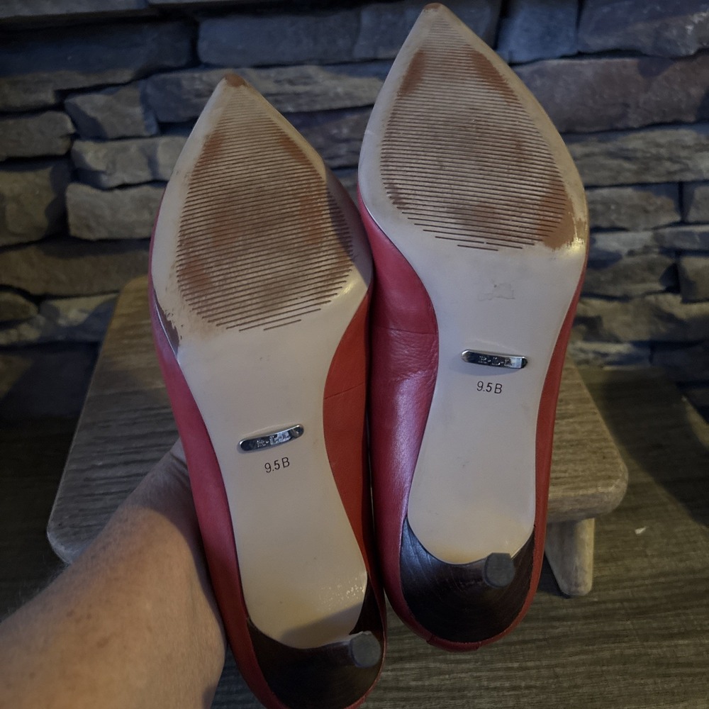 LAUREN RALPH LAUREN STILETTO PUMPS - RED LEATHER - 9.5 B - Picture 10 of 12